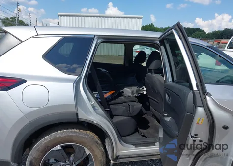 2024 Nissan Rogue Sv Fwd from USA, damaged, VIN 5N1BT3BA4RC741816